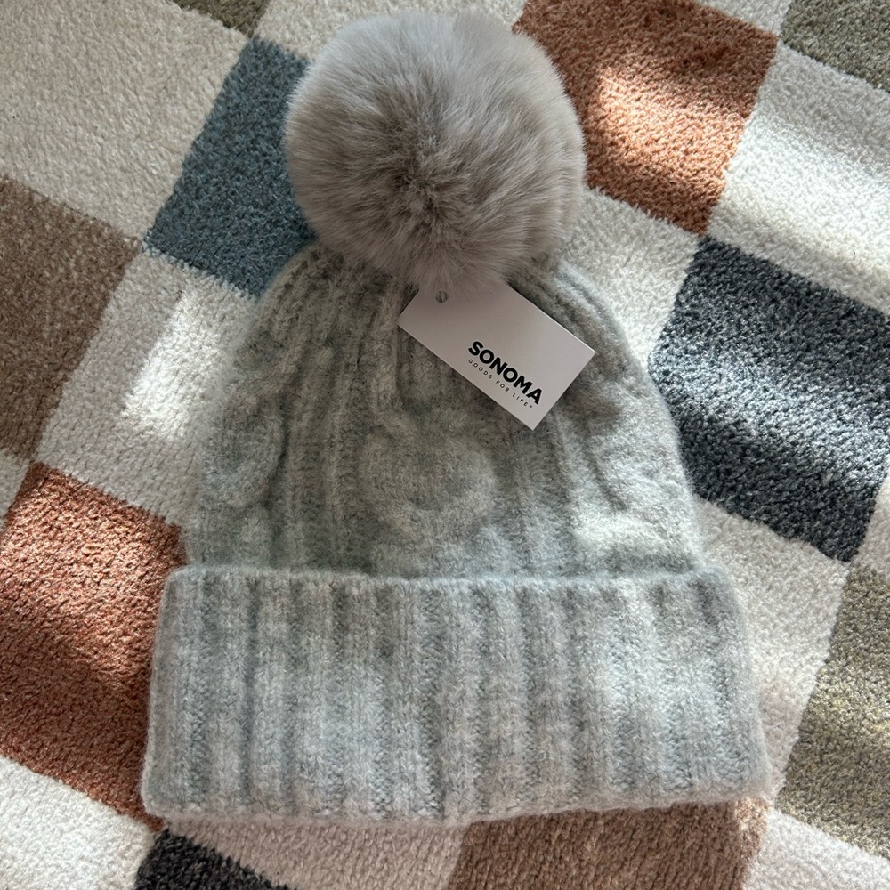 Sonoma Light Gray Knit Beanie with Pom-Pom